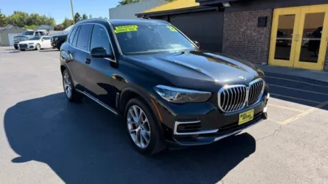 Photos of 2022 BMW X5 xDrive40i for sale in Boise, ID at MASS Motors Fairview Used Car Dealership