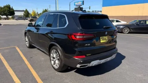 More photos of 2022 BMW X5 xDrive40i at MASS Motors Fairview Used Car Dealership, ID