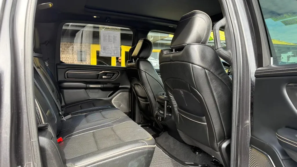 Ram 1500 photo 12