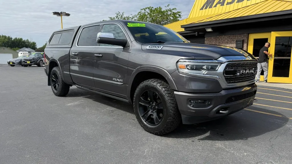 Ram 1500 photo 2