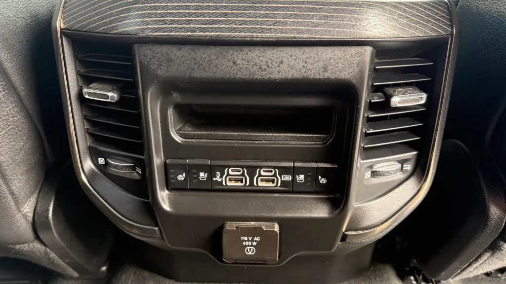 Ram 1500 photo 17