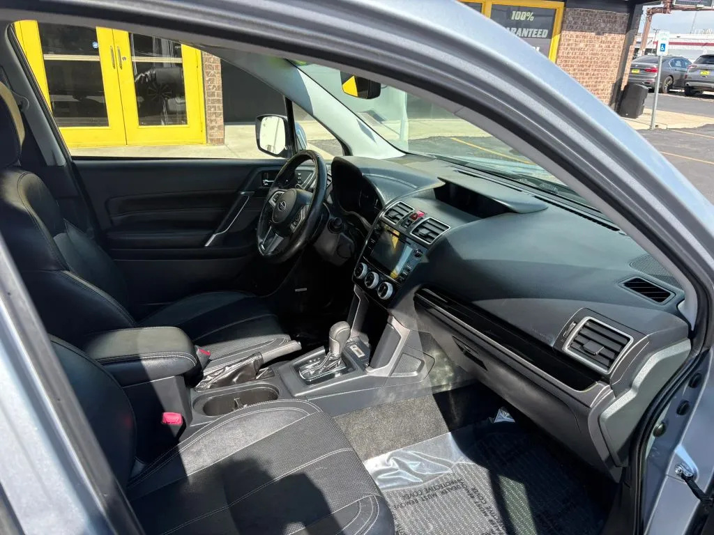 Subaru Forester photo 11