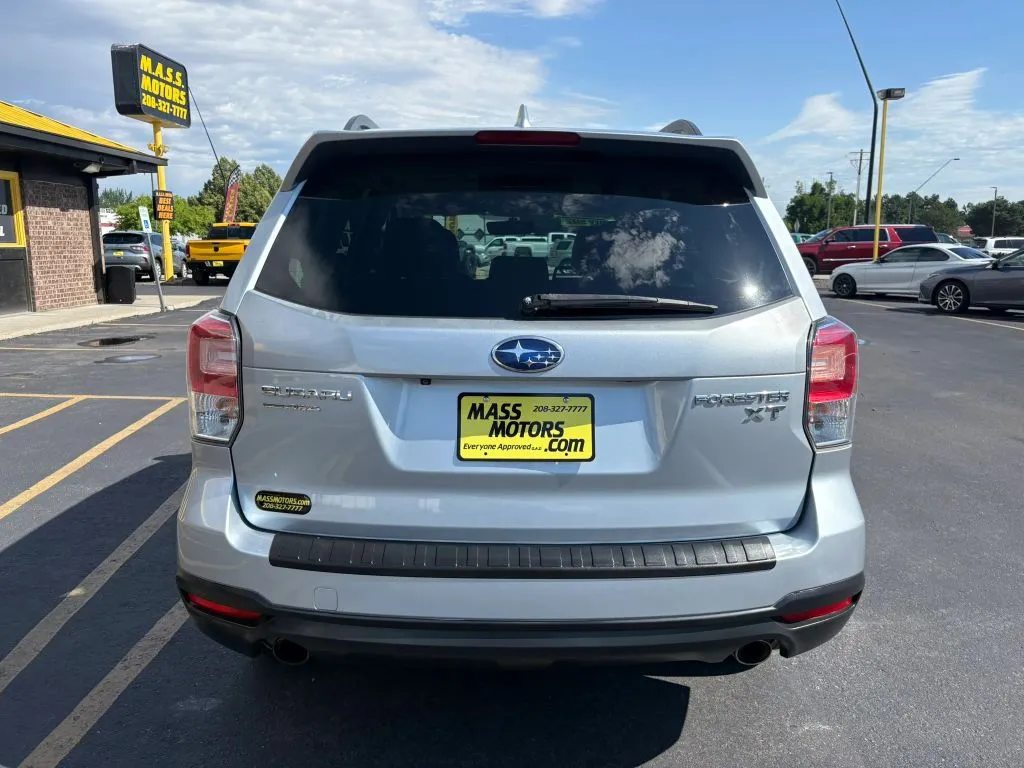 Subaru Forester photo 6
