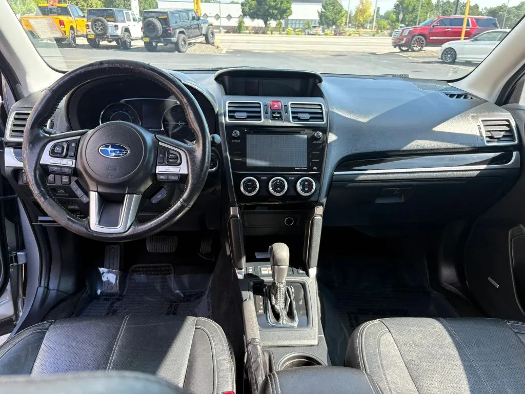 Subaru Forester photo 13