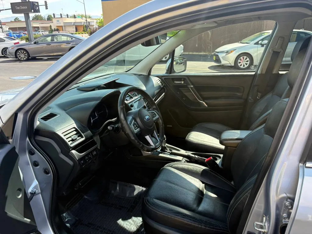 Subaru Forester photo 9