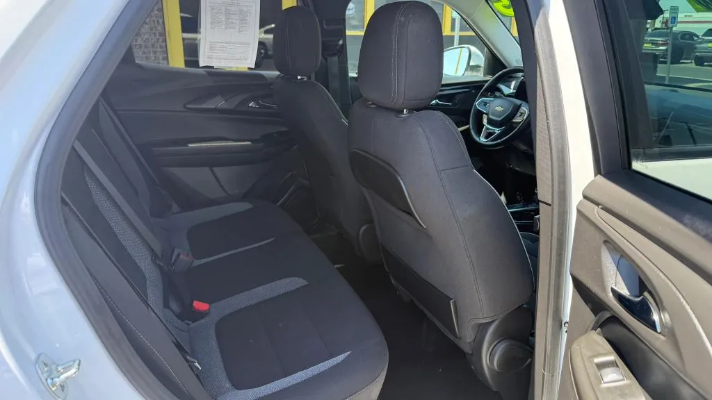 Chevrolet Trailblazer photo 12