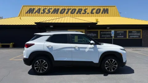White 2025 Chevrolet Trailblazer LT Sport Utility 4D for sale in Boise, ID