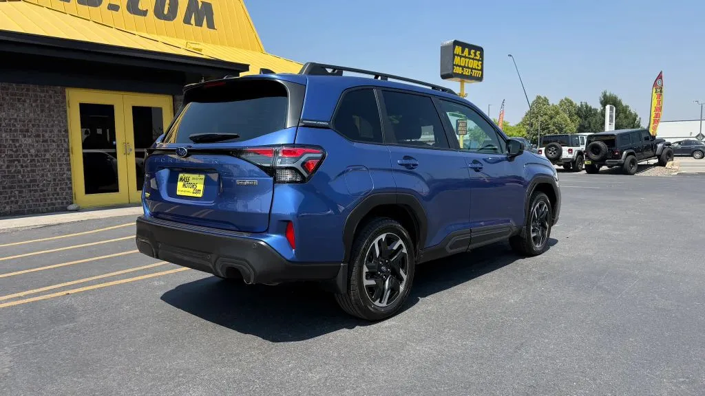 Subaru Forester photo 8