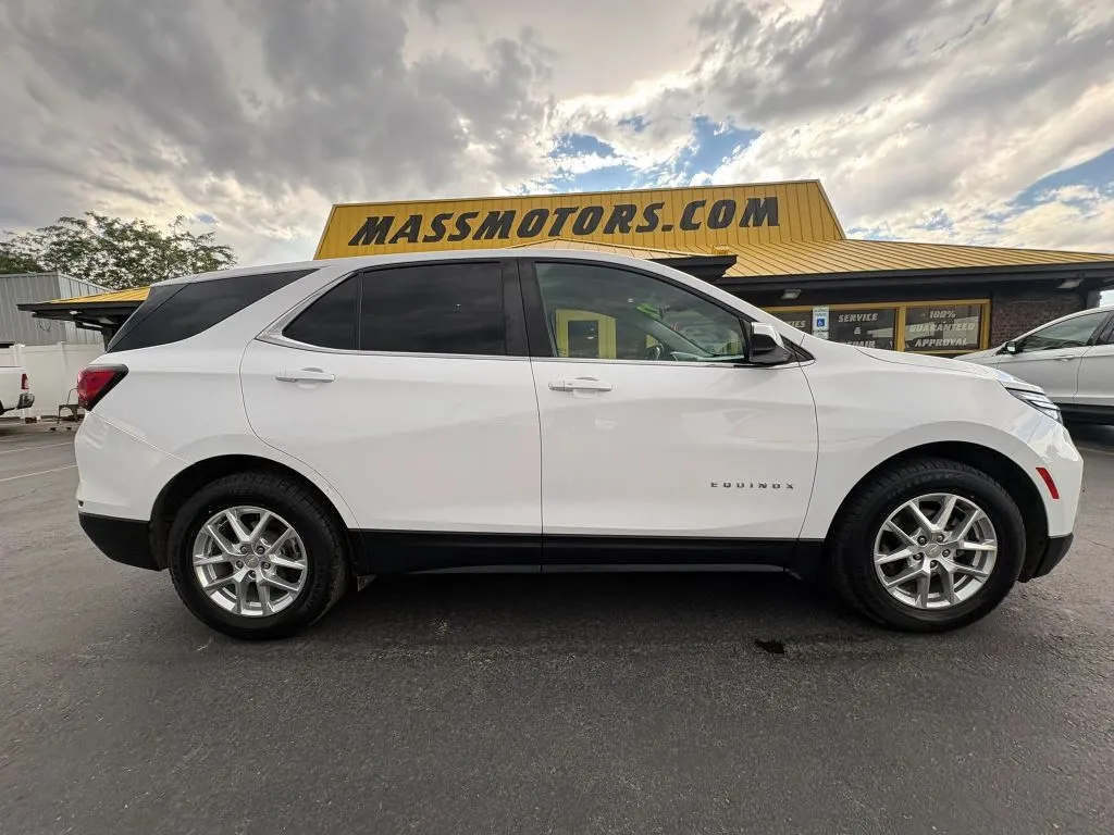 White 2022 Chevrolet Equinox LT Sport Utility 4D for sale in Boise, ID