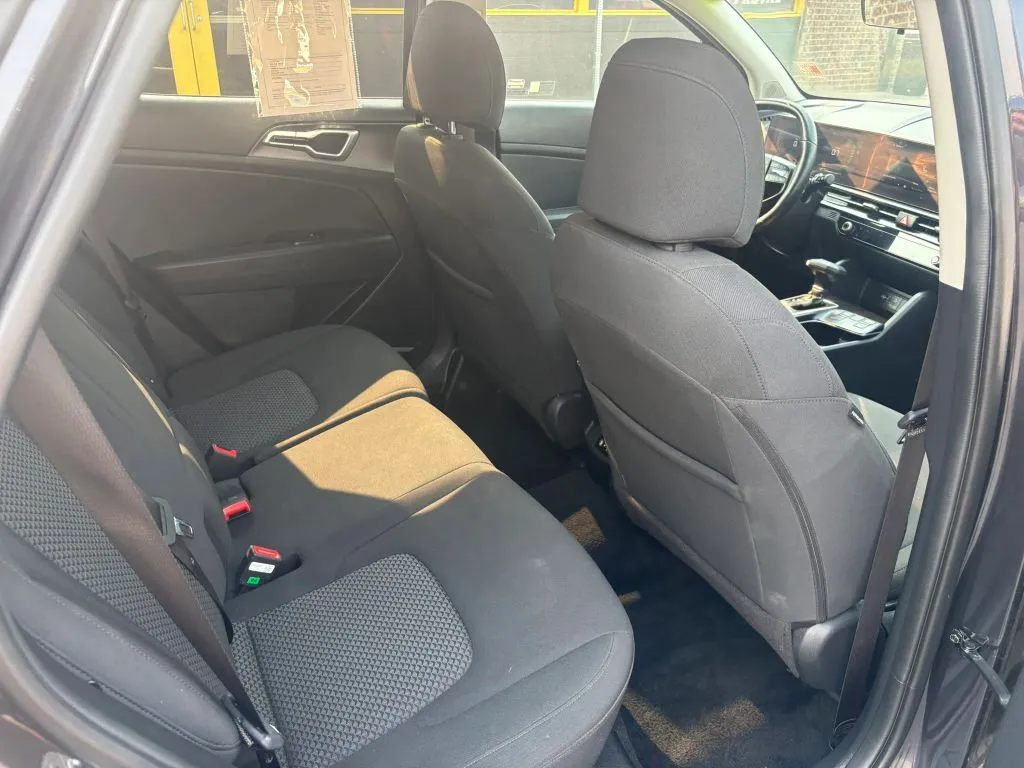 Kia Sportage photo 12