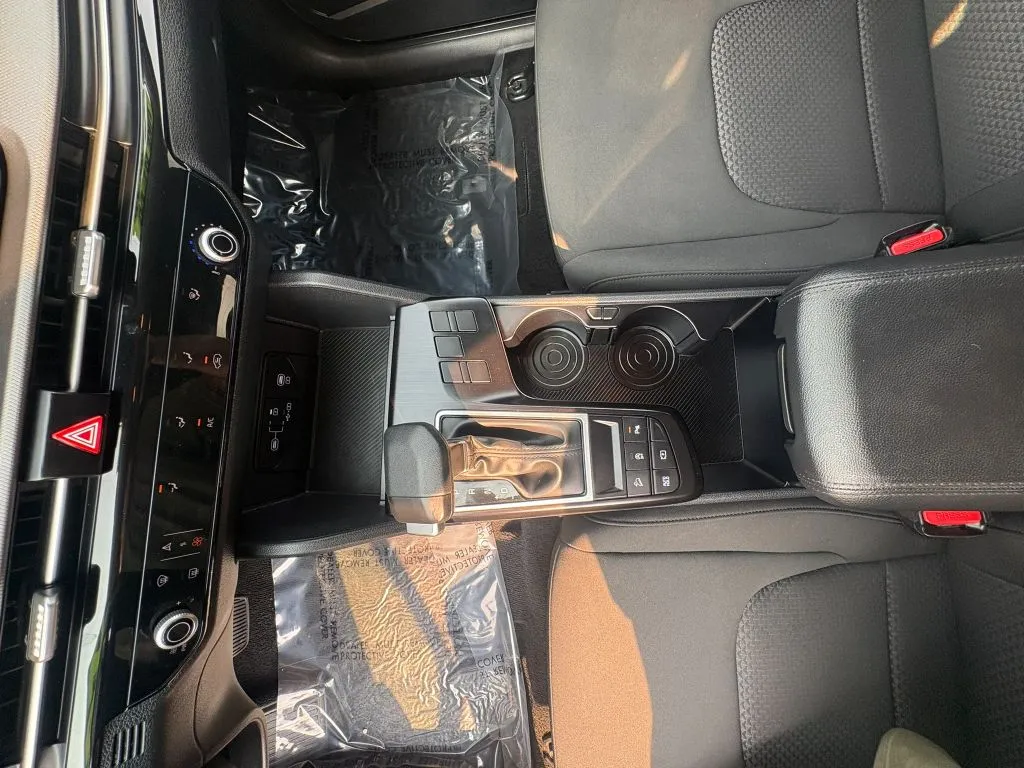 Kia Sportage photo 17
