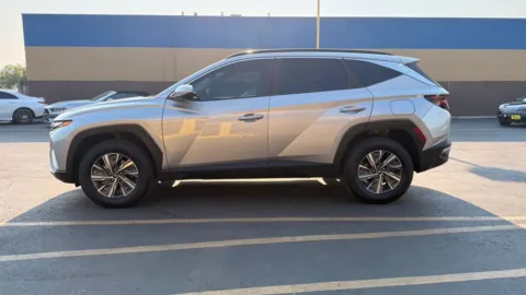 More photos of 2024 Hyundai Tucson Hybrid Blue Sport Utility 4D at MASS Motors Fairview Used Car Dealership, ID
