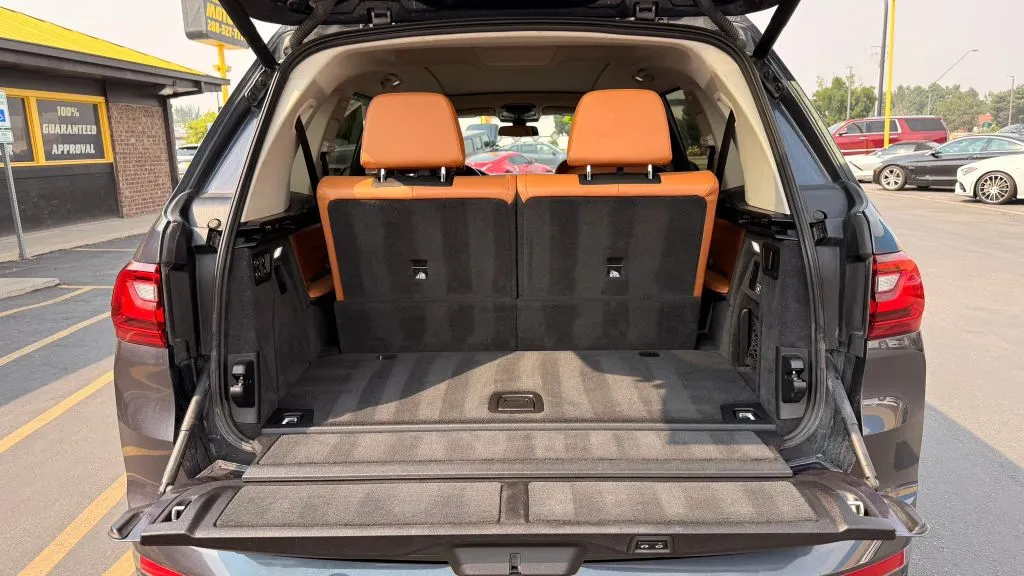BMW X7 photo 14