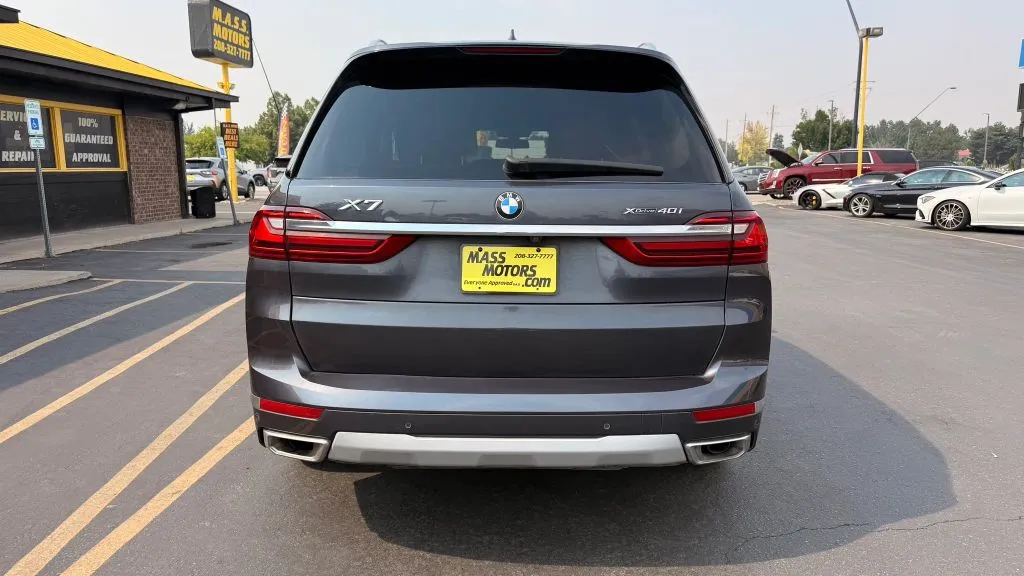 BMW X7 photo 7