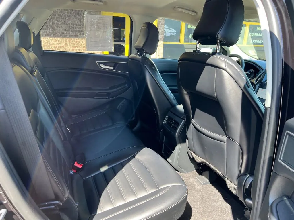 2024 Ford Edge SEL - Photo 12