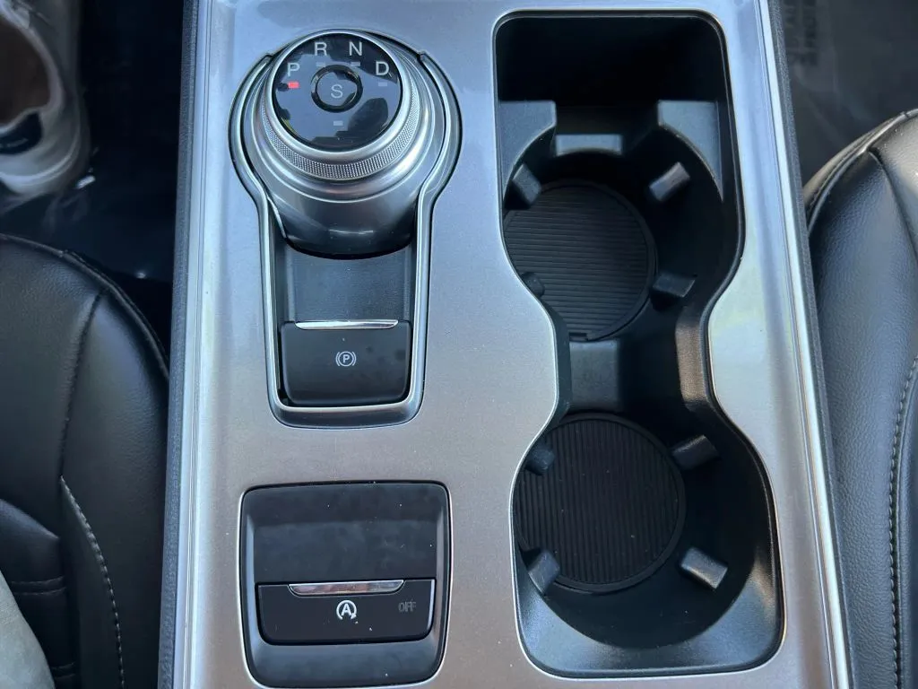 2024 Ford Edge SEL - Photo 15