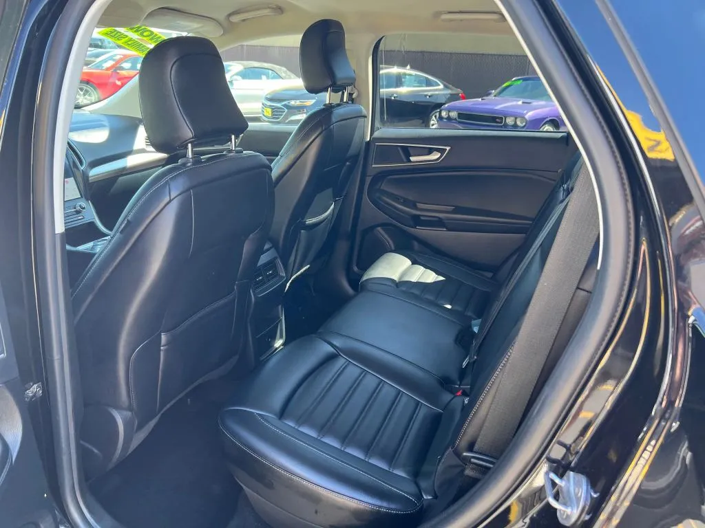 2024 Ford Edge SEL - Photo 10