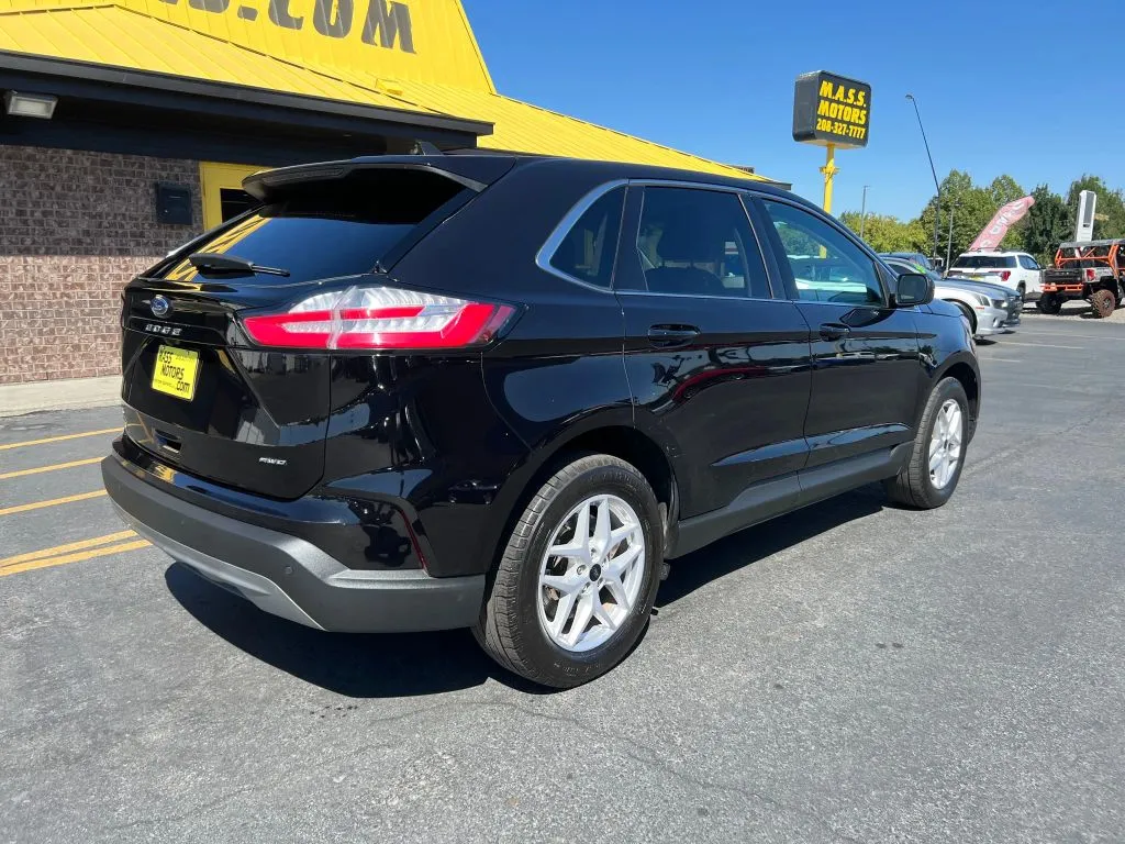 2024 Ford Edge SEL - Photo 8