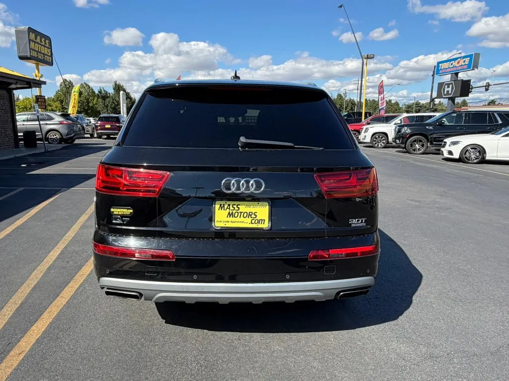 Audi Q7 photo 7