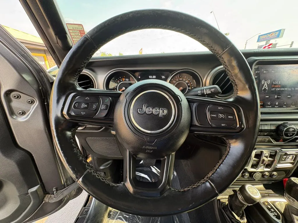 Jeep Gladiator photo 13