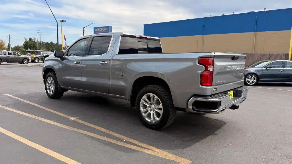 Chevrolet Silverado photo 6