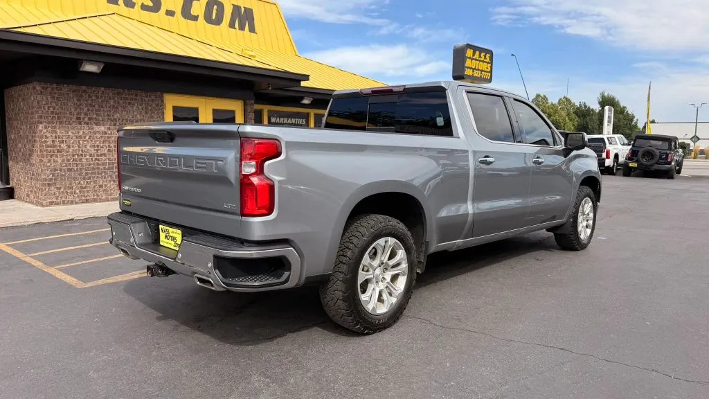 Chevrolet Silverado photo 8