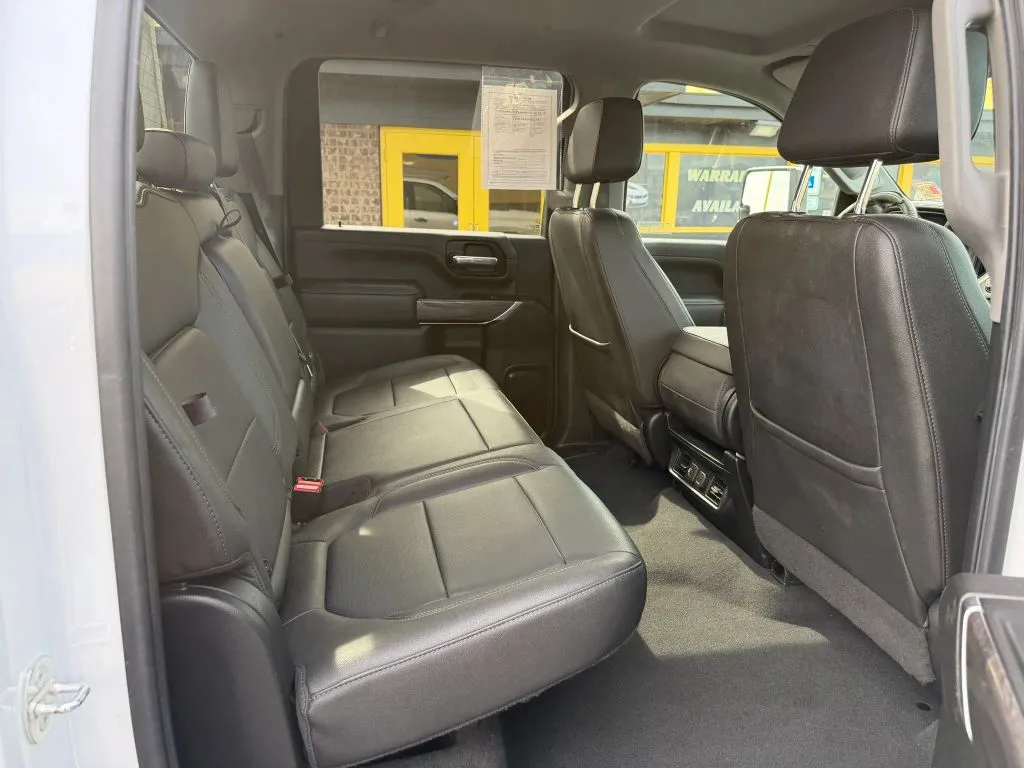 Chevrolet Silverado photo 8
