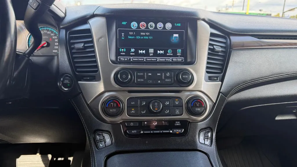 GMC Yukon photo 14