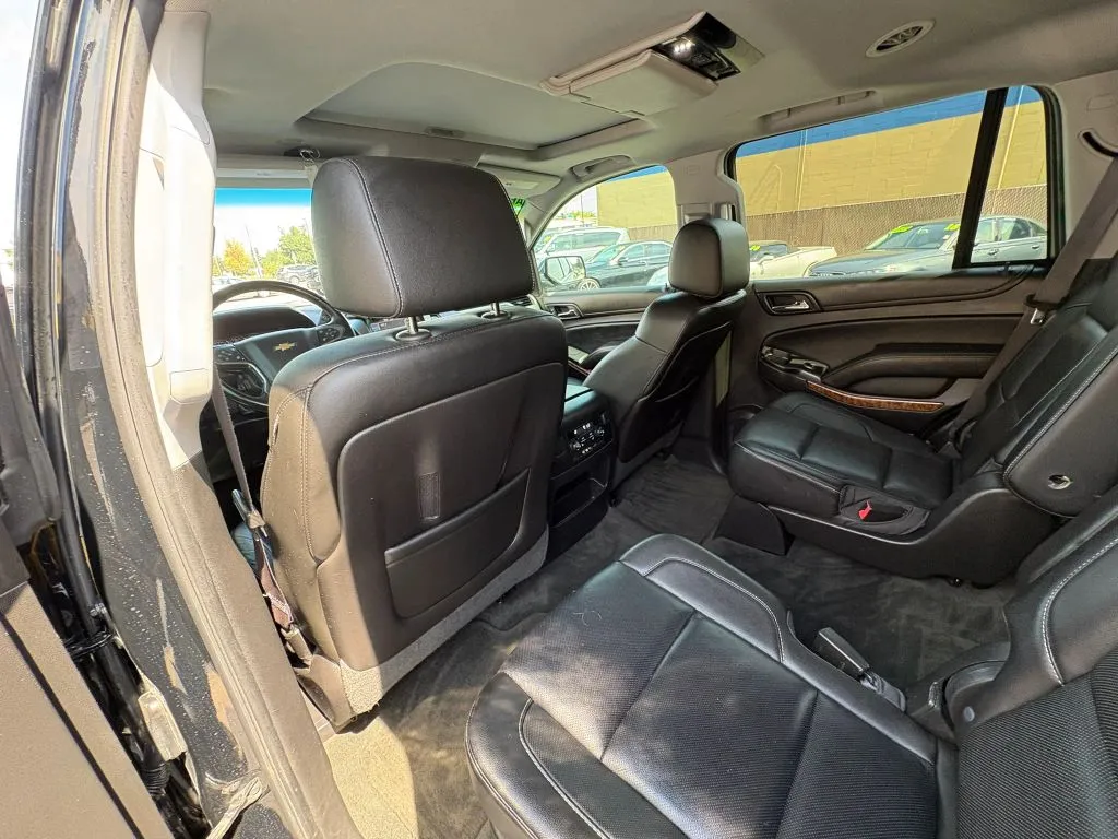 Chevrolet Tahoe photo 9