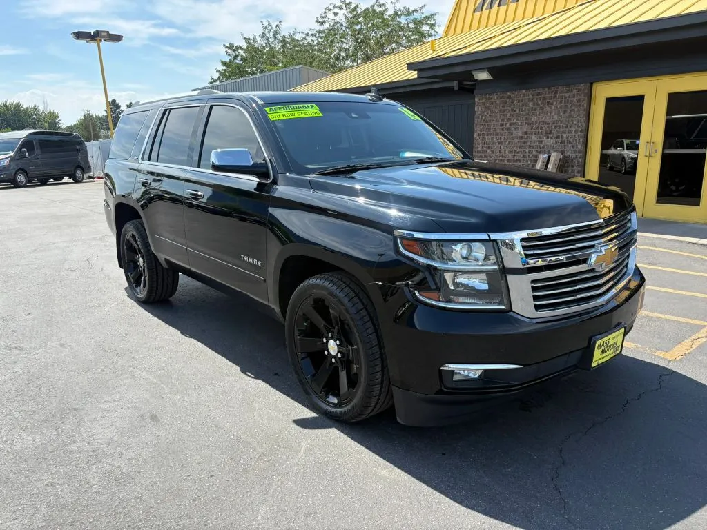 Chevrolet Tahoe photo 7