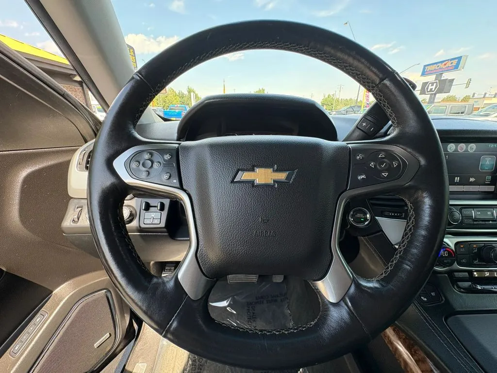 Chevrolet Tahoe photo 13