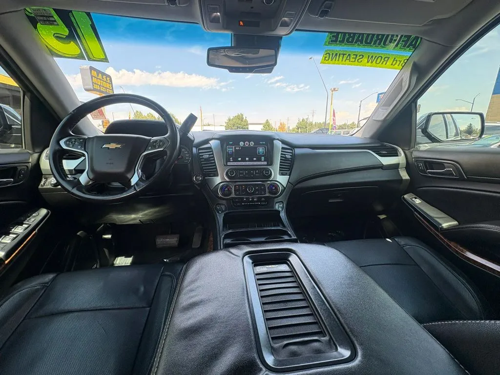 Chevrolet Tahoe photo 18