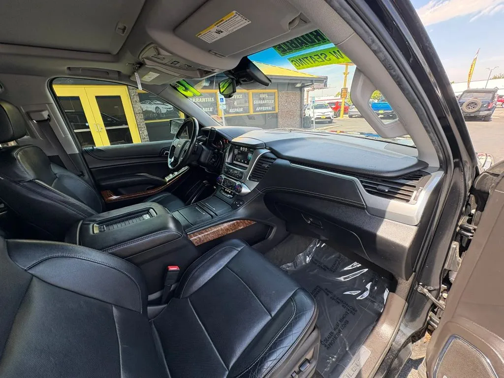 Chevrolet Tahoe photo 10