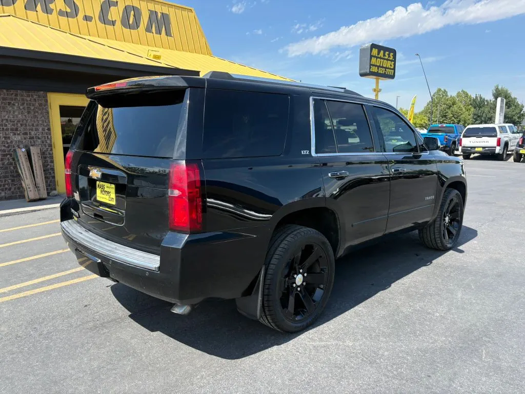 Chevrolet Tahoe photo 6