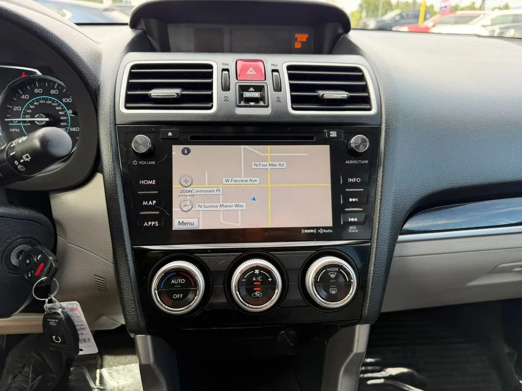 Subaru Forester photo 13