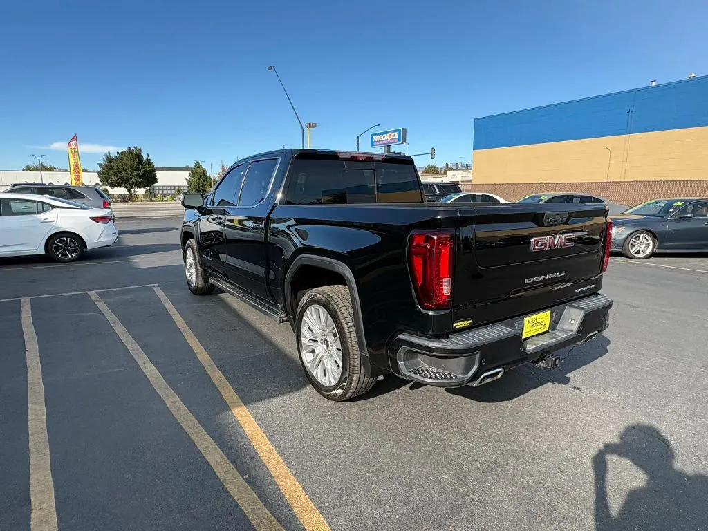 GMC Sierra photo 5