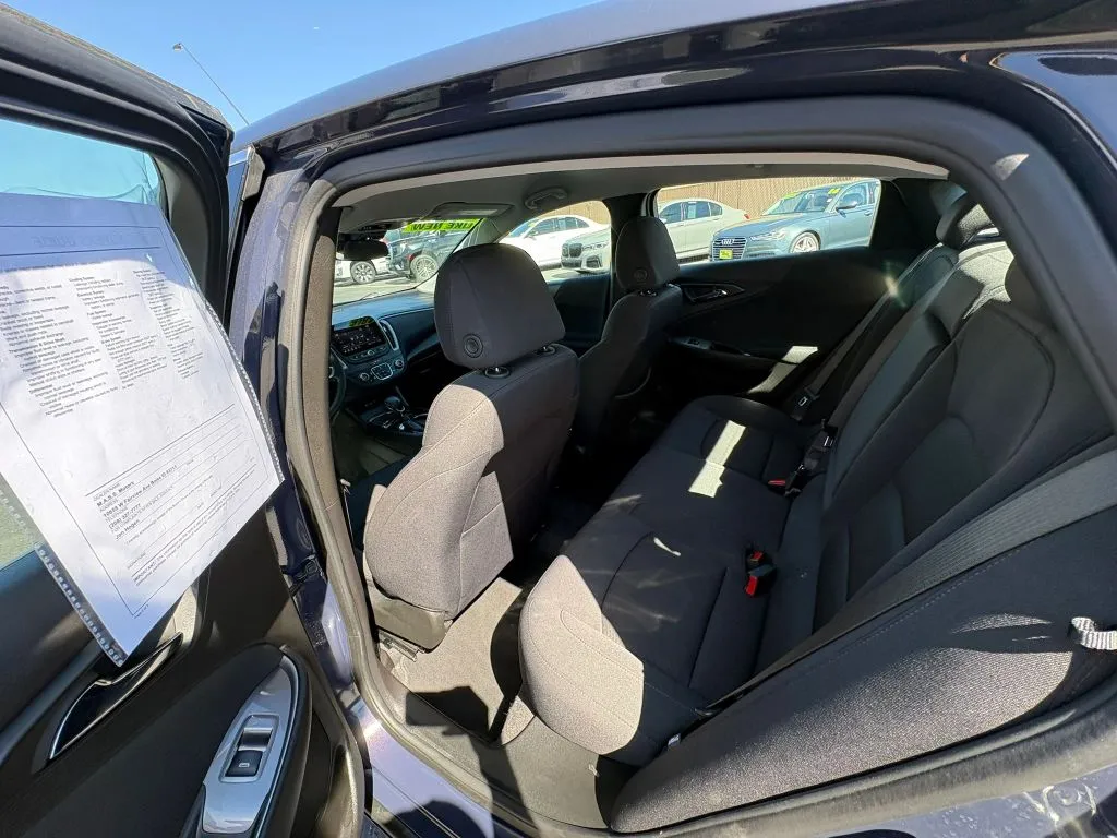 Chevrolet Malibu photo 10