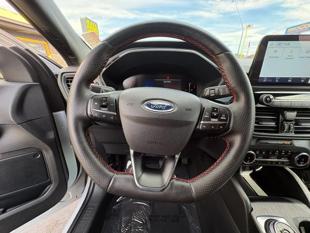 Ford Escape photo 14
