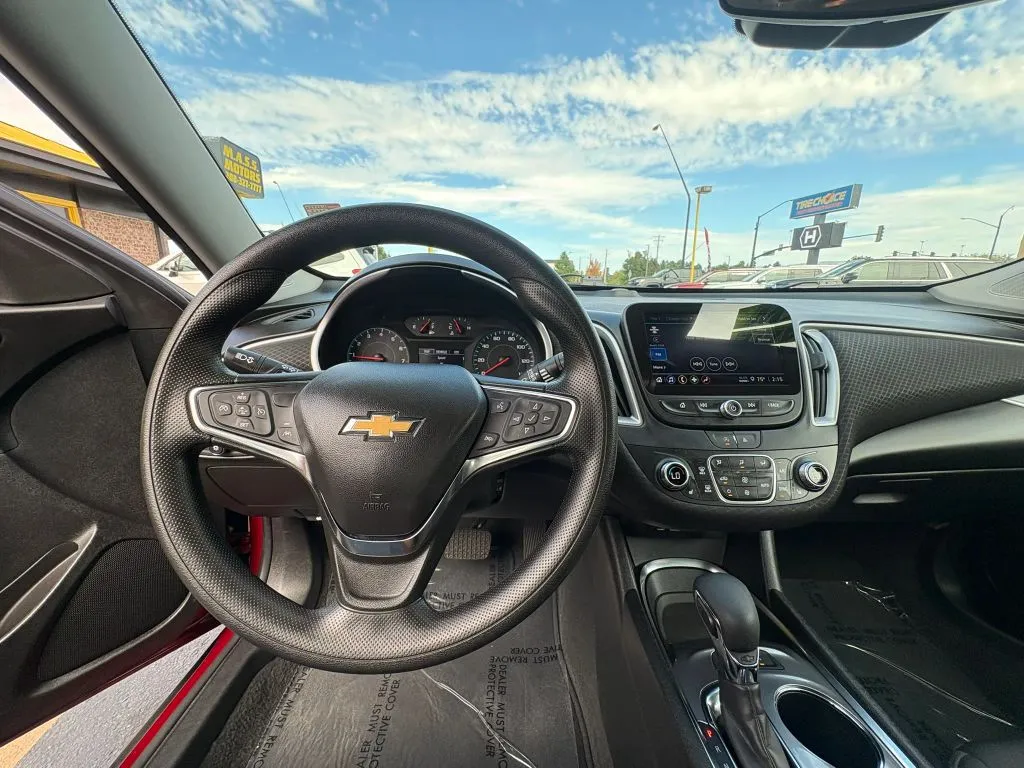 Chevrolet Malibu photo 13