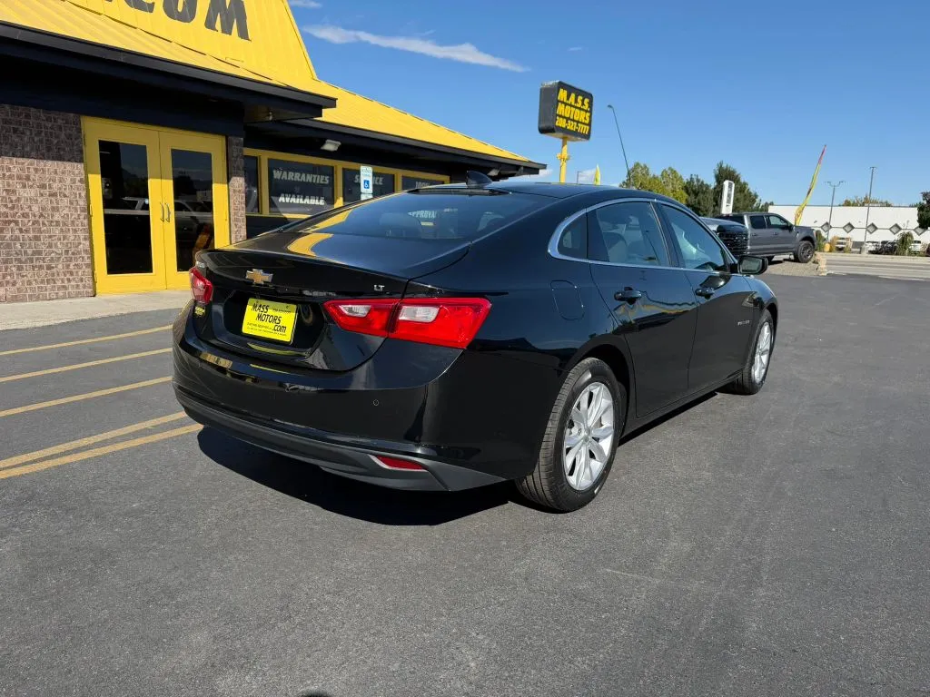 Chevrolet Malibu photo 8