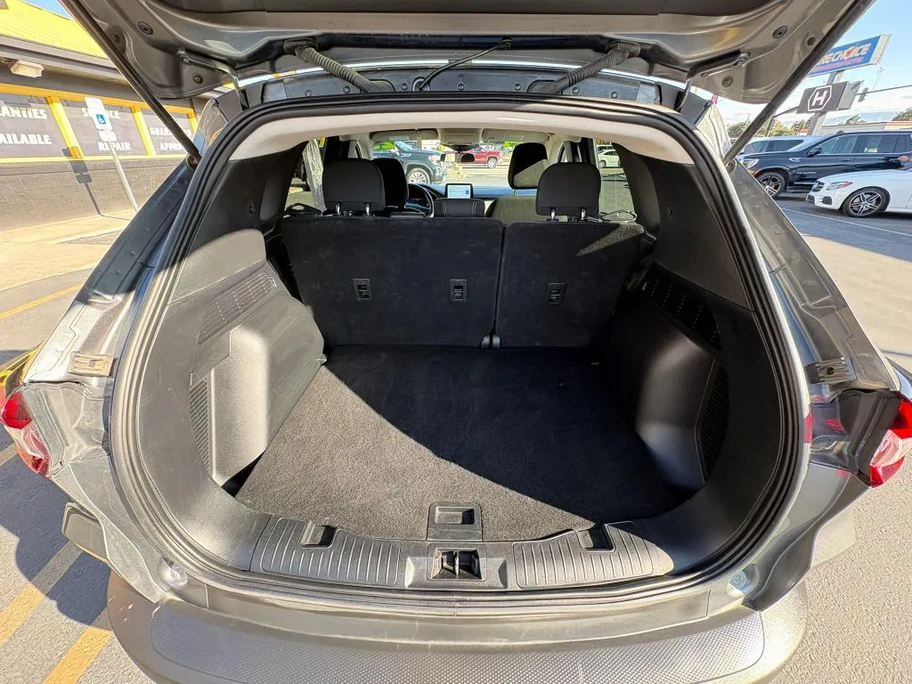 Ford Escape photo 20