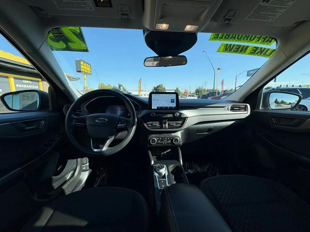 Ford Escape photo 19
