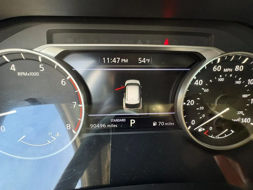 Nissan Rogue photo 16