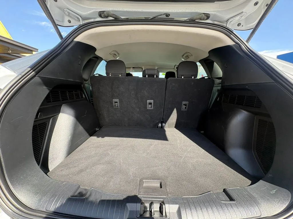 Ford Escape photo 19