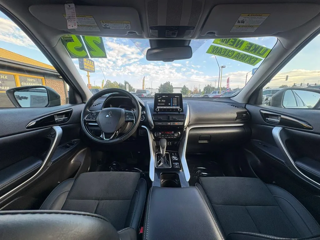 Mitsubishi Eclipse Cross photo 19