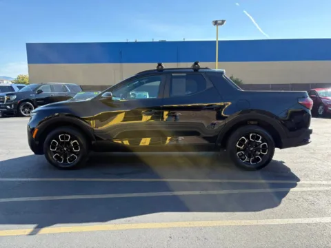 More photos of 2022 Hyundai Santa Cruz SEL Pickup 4D 4 ft at MASS Motors Fairview Used Car Dealership, ID