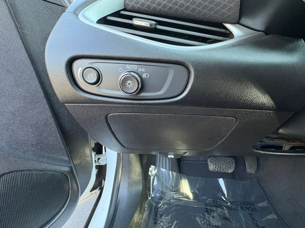 Chevrolet Malibu photo 18