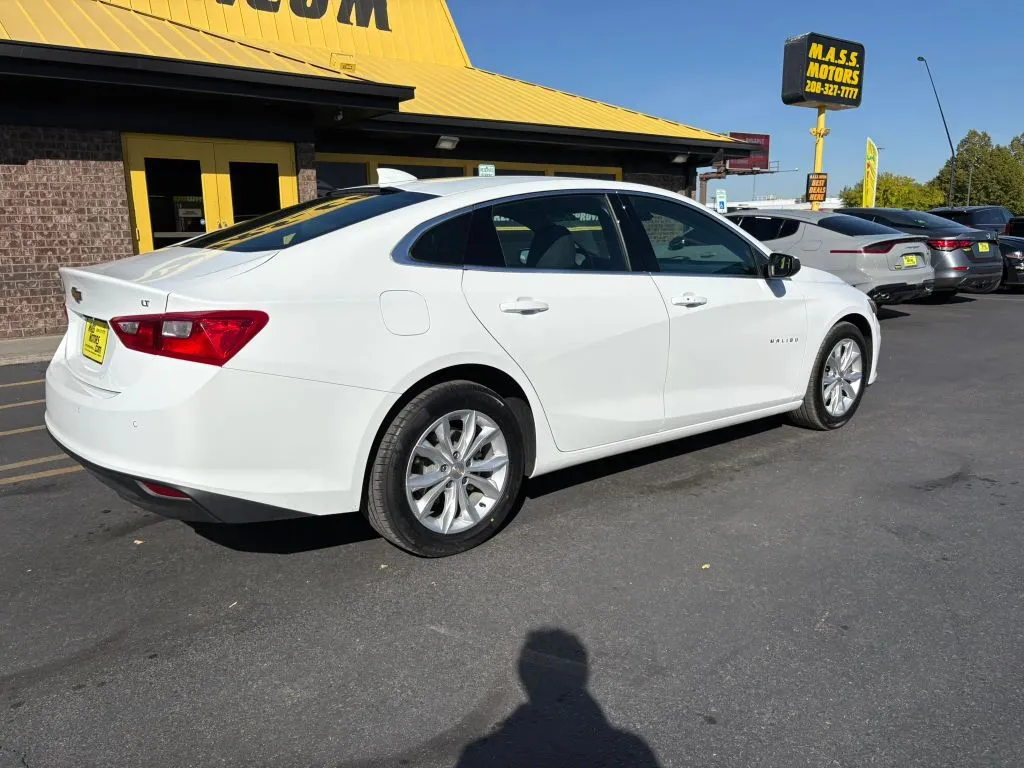 Chevrolet Malibu photo 7