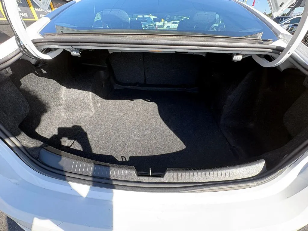 Chevrolet Malibu photo 20