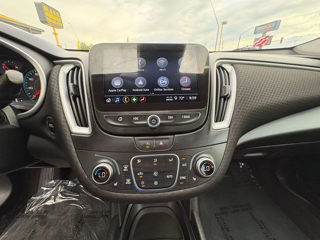 Chevrolet Malibu photo 16